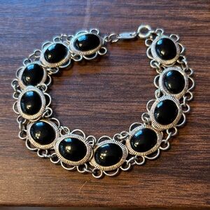 7 1/2” 925 Sterling Silver and Black Onyx Bracelet Marked ND 925